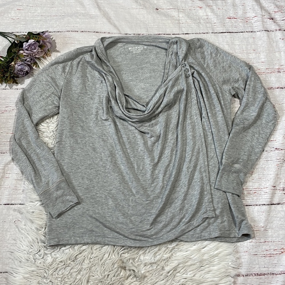 Beyond Yoga 3 Button Convertible Cardigan Cloud Drape Modal Blend